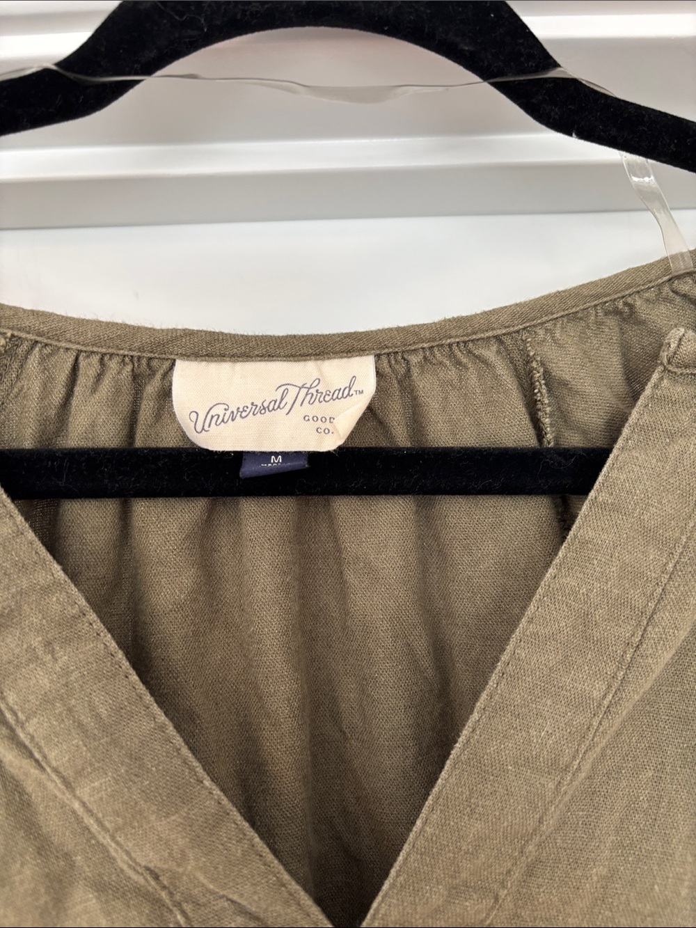 Universal Thread Olive V-Neck Short Sleeve Tunic - Picture 3 of 5